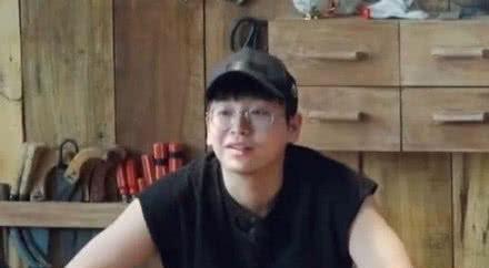 随地大便的女明星,娱乐圈道德底线再引热议